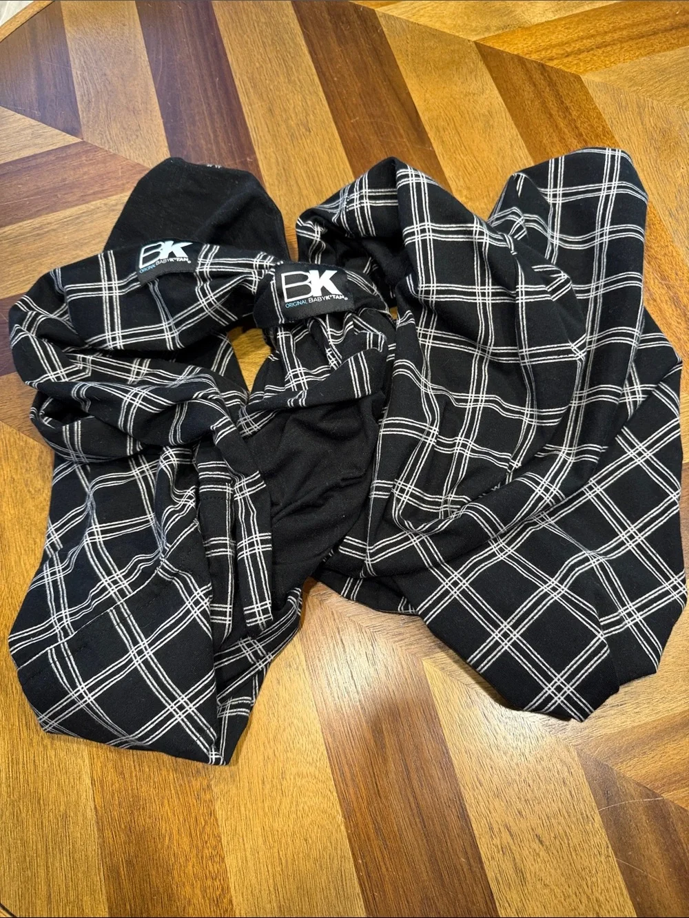 Baby K’Tan Original Wrap - Black Plaid